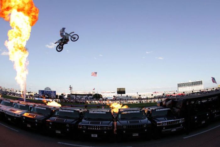 The Best Bike Stunts (30 pics)