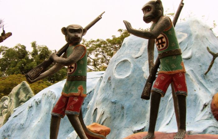 Haw Par Villa Park in Singapore (47 pics)