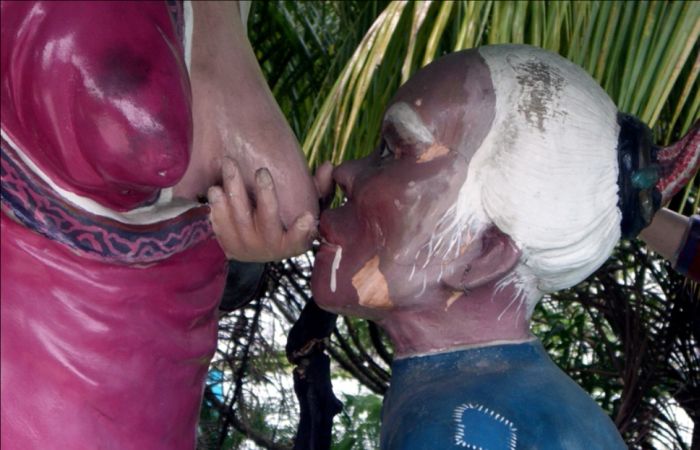 Haw Par Villa Park in Singapore (47 pics)
