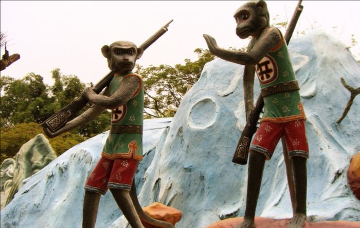 Haw Par Villa Park in Singapore (47 pics)