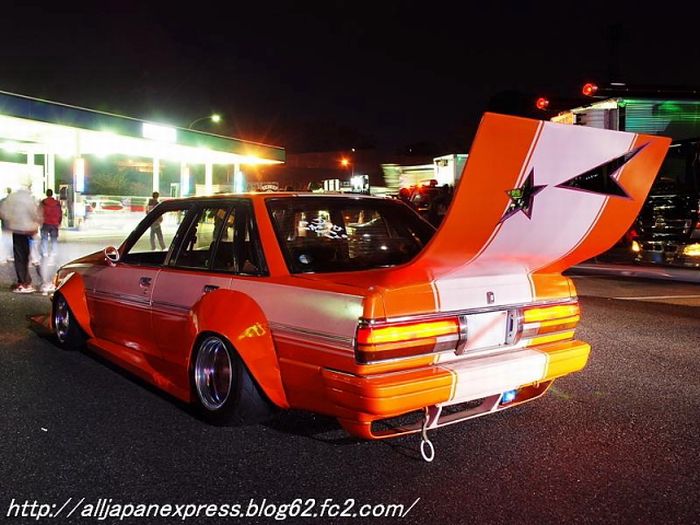 Bōsōzoku-Style Cars (49 pics)