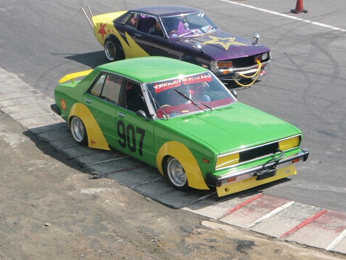Bōsōzoku-Style Cars (49 pics)