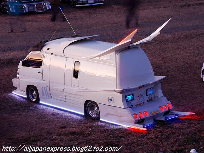 Bōsōzoku-Style Cars (49 pics)