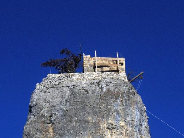 Churches Built on Rocks (12 pics)