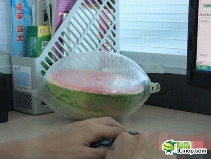 How to Keep a Melon Fresh (2 pics)