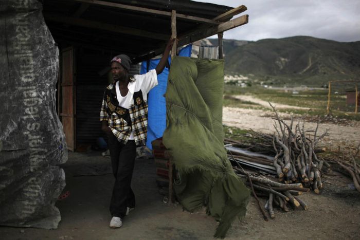 Haiti Six Months After (43 pics)