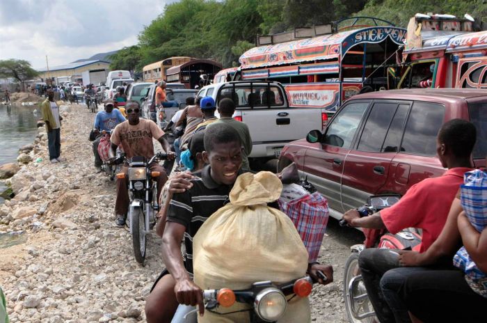 Haiti Six Months After (43 pics)