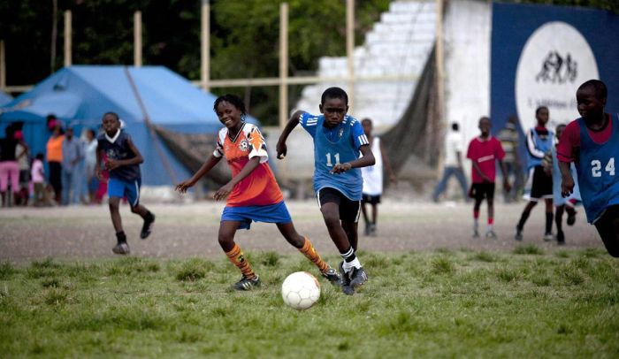 Haiti Six Months After (43 pics)