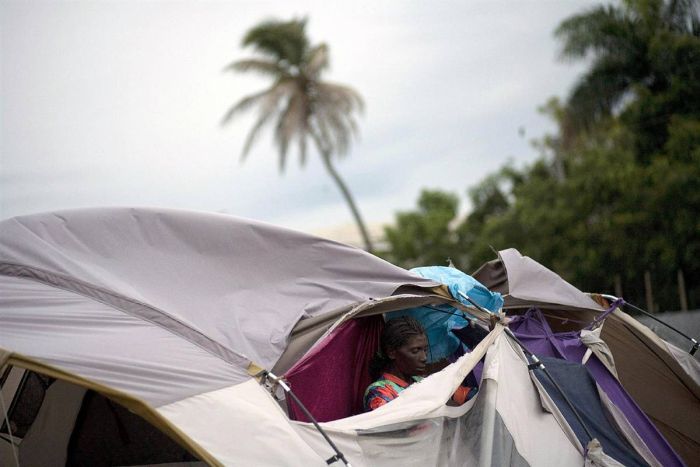 Haiti Six Months After (43 pics)