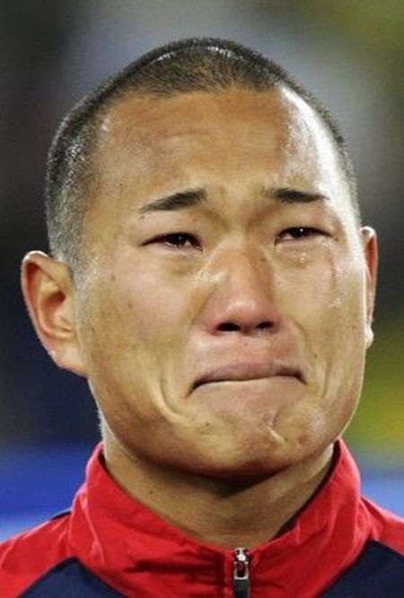 Tears of Soccer. When Grown Men Cry (20 pics)