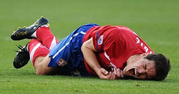 Tears of Soccer. When Grown Men Cry (20 pics)