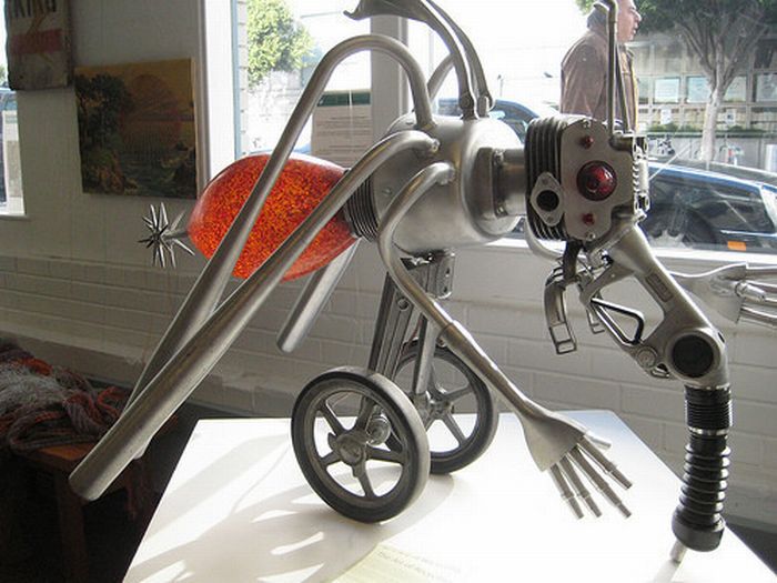 Terrific Works of Art Made From Common Trash (40 pics)