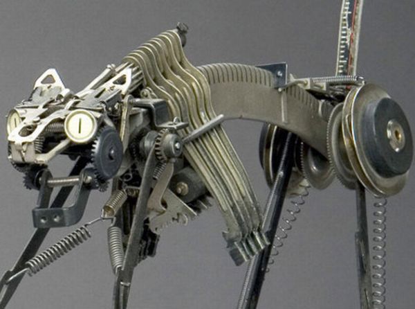 Terrific Works of Art Made From Common Trash (40 pics)