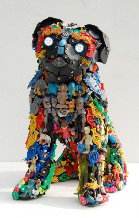 Terrific Works of Art Made From Common Trash (40 pics)
