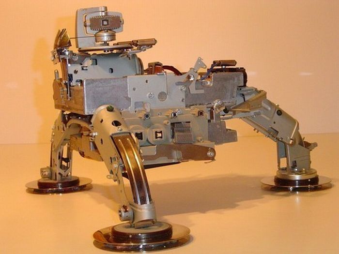 Terrific Works of Art Made From Common Trash (40 pics)