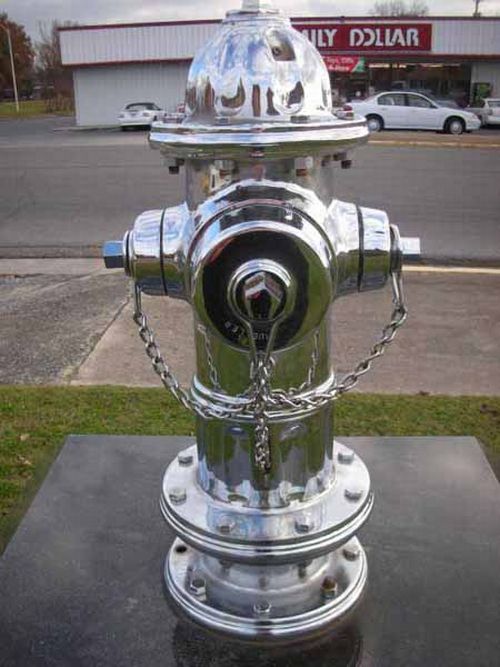 Creative Fire Hydrants (15 pics)