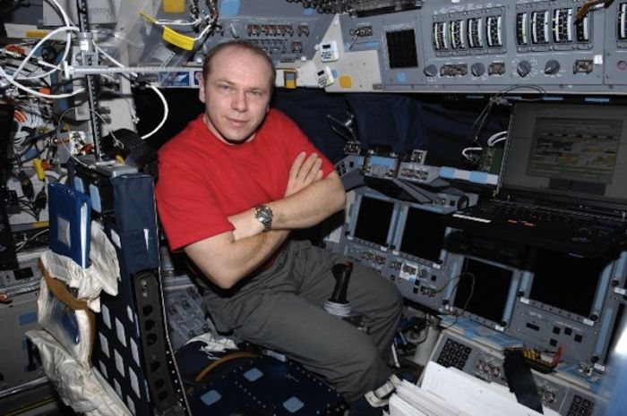 Photos Made by an Astronaut (159 pics)