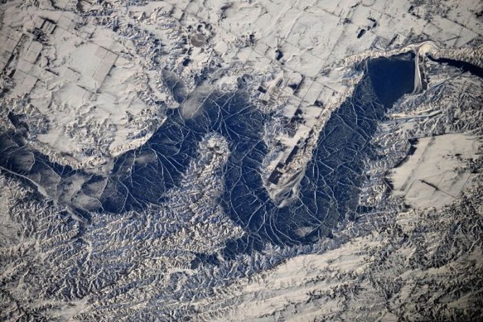 Photos Made by an Astronaut (159 pics)