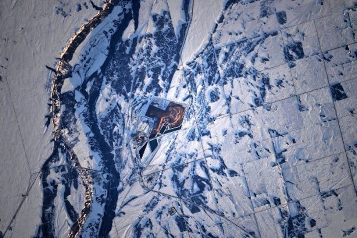 Photos Made by an Astronaut (159 pics)