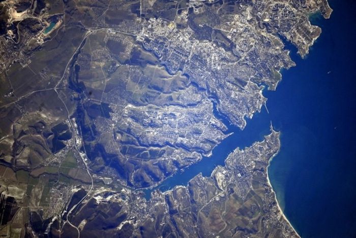 Photos Made by an Astronaut (159 pics)