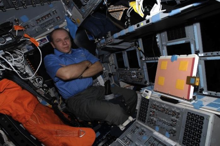 Photos Made by an Astronaut (159 pics)
