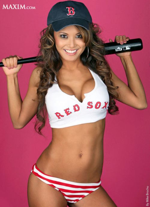 Sexy Red Sox Fans (41 pics)