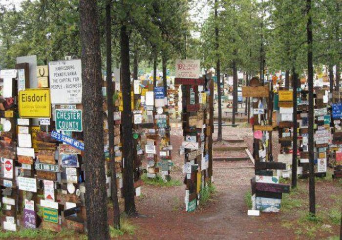 Sign Post Forrest of Watson Lake, Alaska (10 pics)