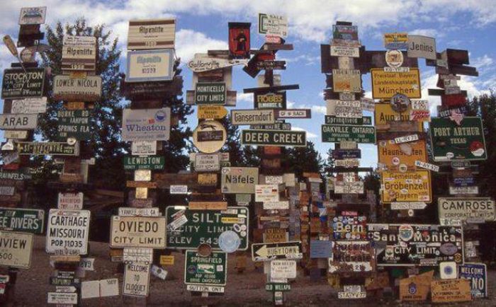 Sign Post Forrest of Watson Lake, Alaska (10 pics)