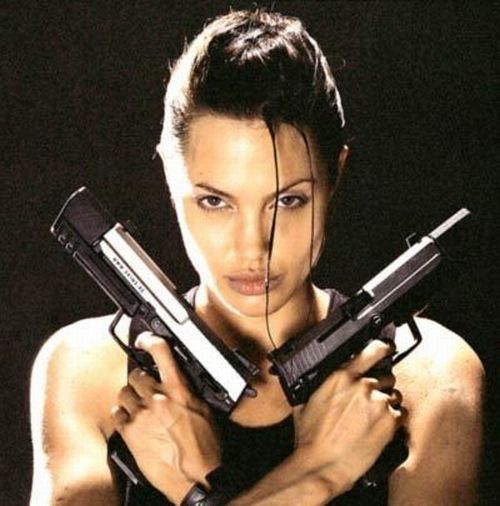 Angelina Jolie's Aging Timeline  (27 pics)