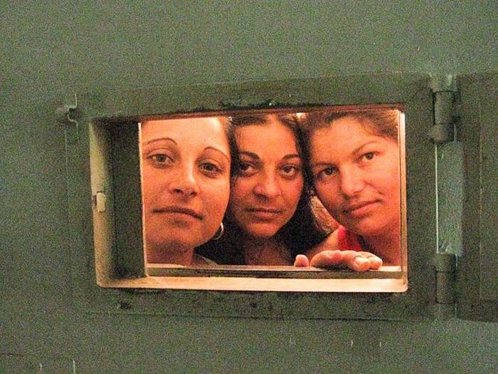 Life Inside a Women's Prison (65 pics)