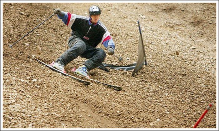 Rock Boarding (22 pics)