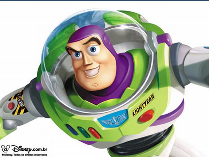 A Toy Story Fan Changes His Name to Buzz Lightyear (4 pics)