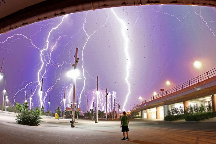 Lightning and Thunderstorms (30 pics)