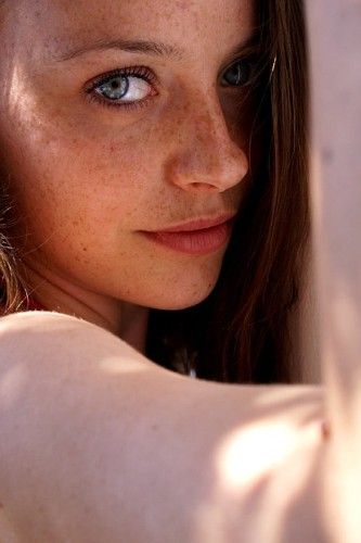 Girls with Freckles (115 pics)