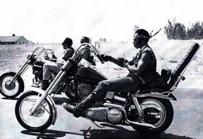 Black American Bikers (18 pics)