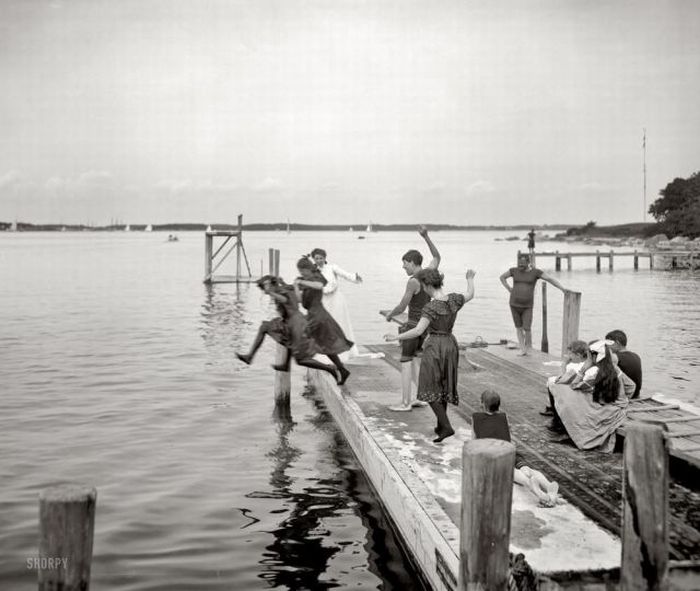 Beaches of the Past (58 pics)