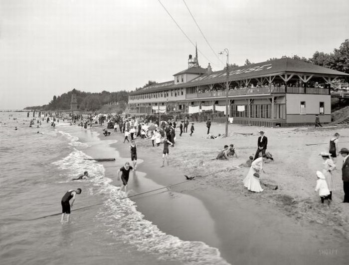 Beaches of the Past (58 pics)