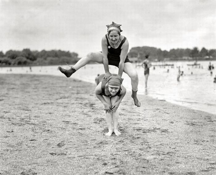 Beaches of the Past (58 pics)