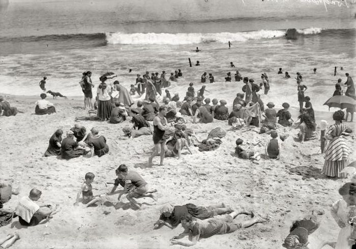 Beaches of the Past (58 pics)