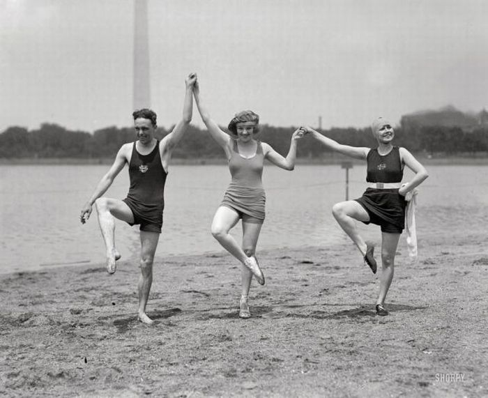 Beaches of the Past (58 pics)