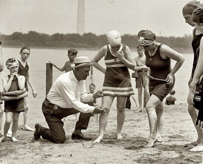 Beaches of the Past (58 pics)