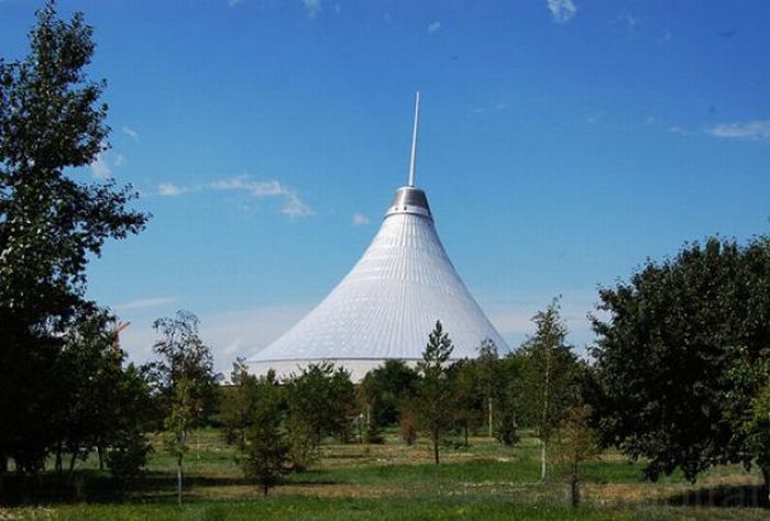 The Biggest Tent in The World (21 pics)