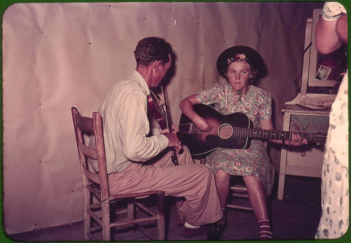 America in Color from 1939-1943 (70 pics)