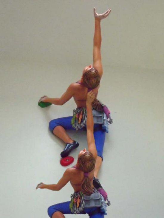 Climbing Girl (33 pics)