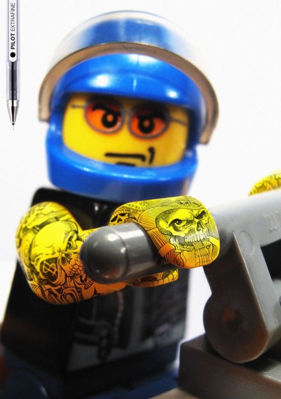 Cool Ads. Bad Lego (6 pics)
