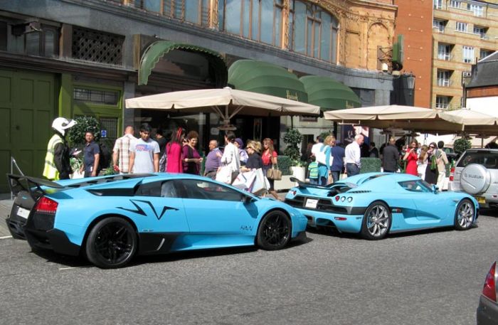 Clamped Supercars (7 pics)