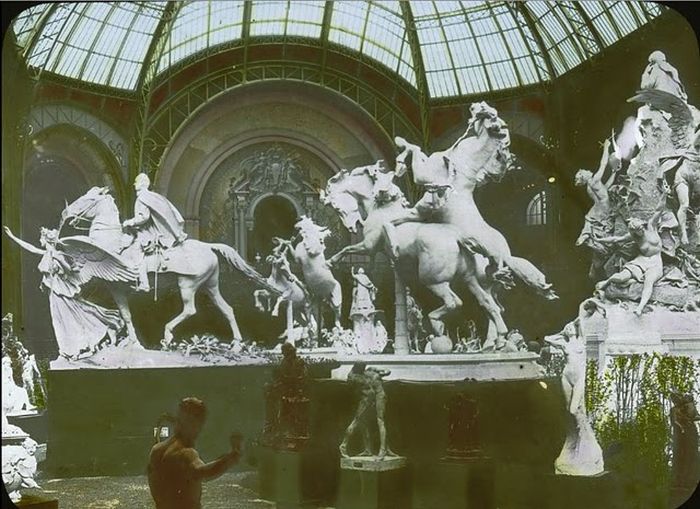 Color Photos of Paris in 1900s (51 pics)