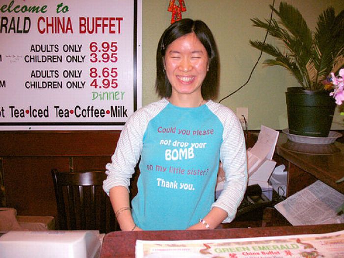 Asians Wearing Engrish T-Shirts (30 pics)