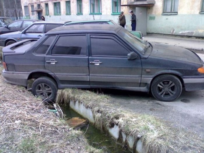 Parking Lot Disasters (55 pics)