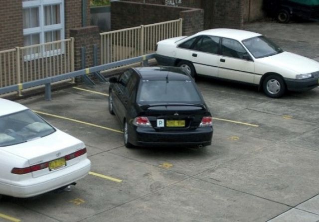 Parking Lot Disasters (55 pics)